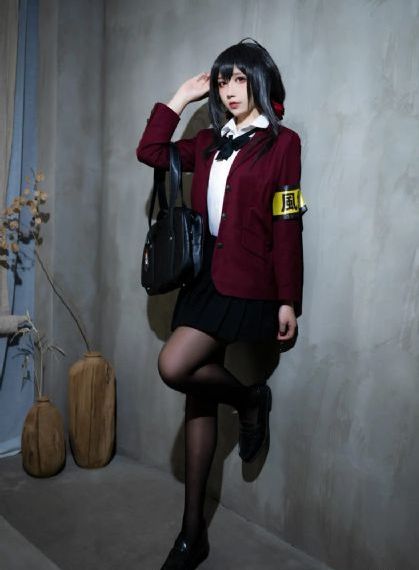 摁在床上强奸美女_全集高清百度云未删减2020