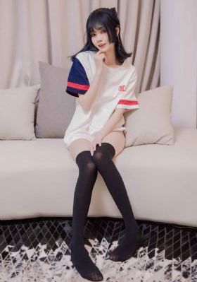 免费动漫人物扑克网站_1080超清免费观看