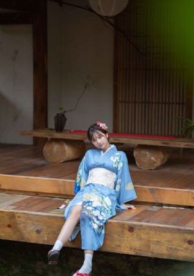 老师因为孩子做错题打孩子_韩国在线观看