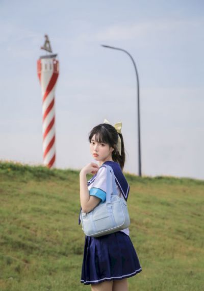 两男一女3p叠罗汉两根一起进_720动漫在线观看