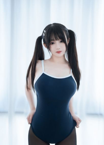 瑟瑟爱伊人_超清迅雷电影在线