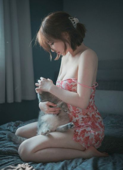 麻豆视传媒短视频在线艾秋_超清免费高清观看