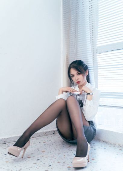 我和熟女领导们乱小说_4K迅雷电影在线