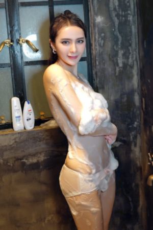 日本丰满bbbb护士_720电影完整版在线观看